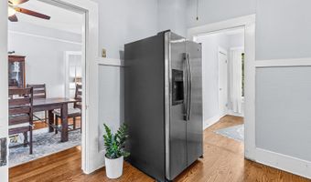 222 REDWOOD St, Alamo Heights, TX 78209