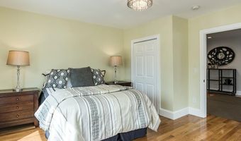 10 Nantasket Ave 1, Boston, MA 02135