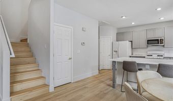 537 Lacabana Beach Dr, Las Vegas, NV 89138
