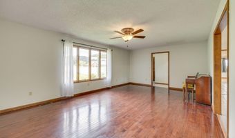 17304 Mary Lee Dr, Abingdon, VA 24210