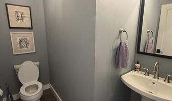 10601 Republic Cir, Anchorage, AK 99515