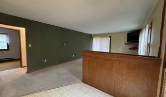 N5616 Biggs Road, Argyle, WI 53504