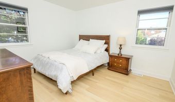 1002 TYLER Ave, Annapolis, MD 21403