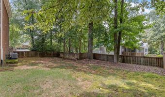 3774 Hunters Chase Ct, Peachtree Corners, GA 30096