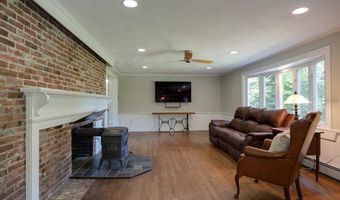 68 Old Harvard Rd, Bolton, MA 01740