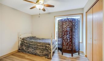 15521 Foghorn Ln, Apple Valley, MN 55124