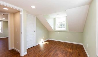 1301 Plainfield St, Johnston, RI 02919