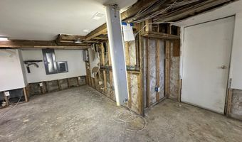 402 S WHITE HORSE Pike, Audubon, NJ 08106