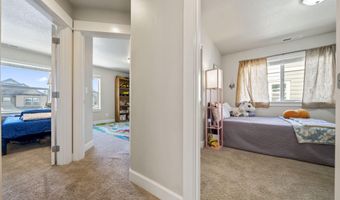 3523 NE Crystal Springs Dr, Bend, OR 97701