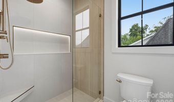 1412 Lyon Ct, Charlotte, NC 28205