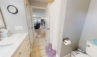 110 Hawthorne St W, Albert Lea, MN 56007