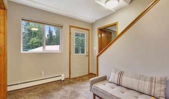 9501 Birch Rd, Anchorage, AK 99507