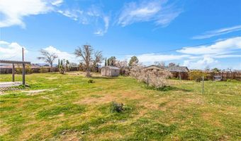 15944 Wintun Rd, Apple Valley, CA 92307