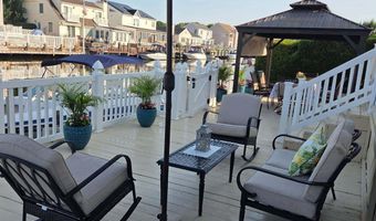 88 Storm Jib Ct, Bayville, NJ 08721