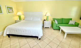 215 W Fort Macon Rd 104, Atlantic Beach, NC 28512
