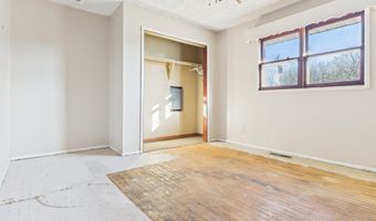 619 Belzer Dr, Anderson, IN 46011