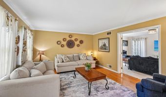 10 STEFFIE Dr, Bear, DE 19701