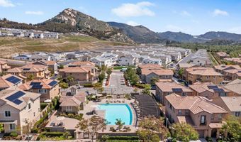 216 Oberlander Way, Fallbrook, CA 92028