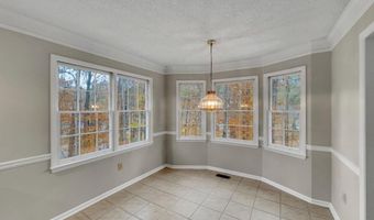 184 Hillsborough Dr, Athens, GA 30606