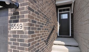 5559 E Spaniel Dr, Ann Arbor, MI 48108