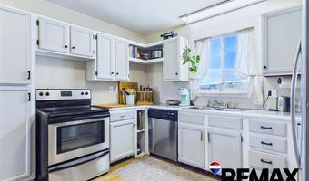 21 Sunburst Dr, Cody, WY 82414