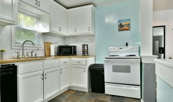 185 Maple Ave, Andover, OH 44003