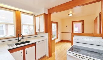 550 Ohio St, Bangor, ME 04401