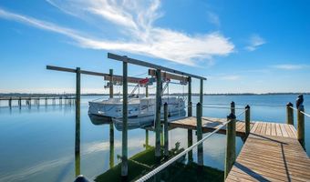 680 Alligator Dr, Alligator Point, FL 32346