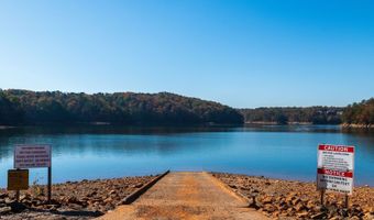 321 Cavalier Ln SE, Acworth, GA 30102