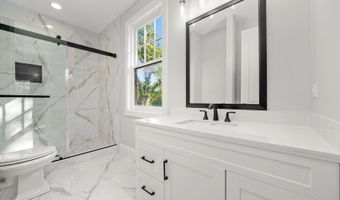 1418 W Maude Ave, Arlington Heights, IL 60004