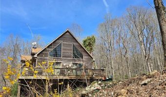 74 Blue Pond Trl, Hopkinton, RI 02832