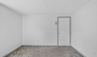 80 Stevens St, Andover, MA 01810