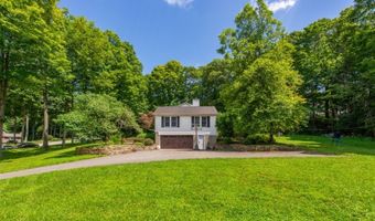 2 Higgins Dr, Alloway, NJ 07462