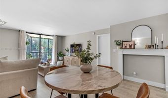 20367 W Country Club Dr L25, Aventura, FL 33180