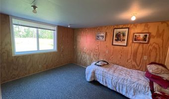 3968 S Roys Land Rd, Superior, WI 54880
