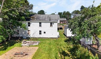 105 South St, Barre, MA 01005