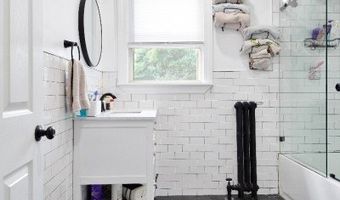 31 Avenue B, Bayonne, NJ 07002