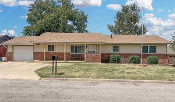 1814 Locust, Alva, OK 73717