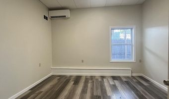 10 W Bates St, Auburn, ME 04210