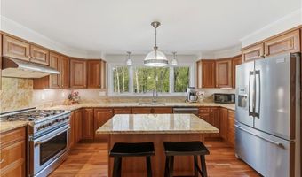 434 N Quidnessett Rd, North Kingstown, RI 02852