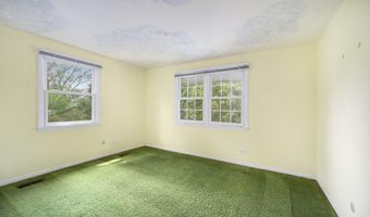 2225 Tilsby Ct, Ann Arbor, MI 48103