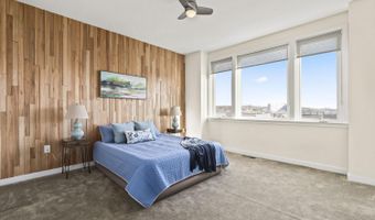 120 CAMBRIA Walk, Alexandria, VA 22304