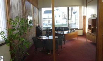 311 Woodworth Ave, Alma, MI 48801