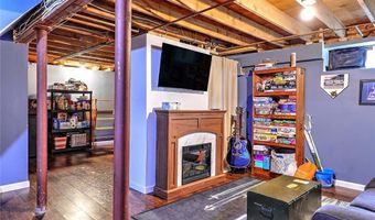 70 Boyce Ave, Barrington, RI 02806