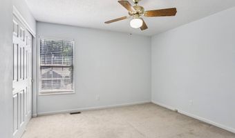 1439 Greenfield Crossing Ct, Ballwin, MO 63021