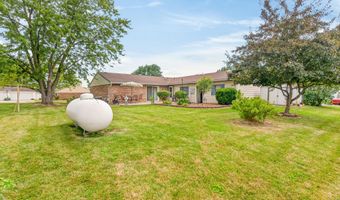 106 Meadowview Ln, Anna, OH 45302