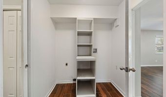 410 H St, Barling, AR 72923
