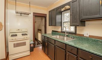 1033 Walnut Ave, Alliance, OH 44601
