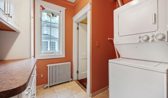 103 E MONROE Ave, Alexandria, VA 22301