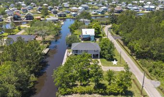 4229 21st Ave, Bay St. Louis, MS 39520